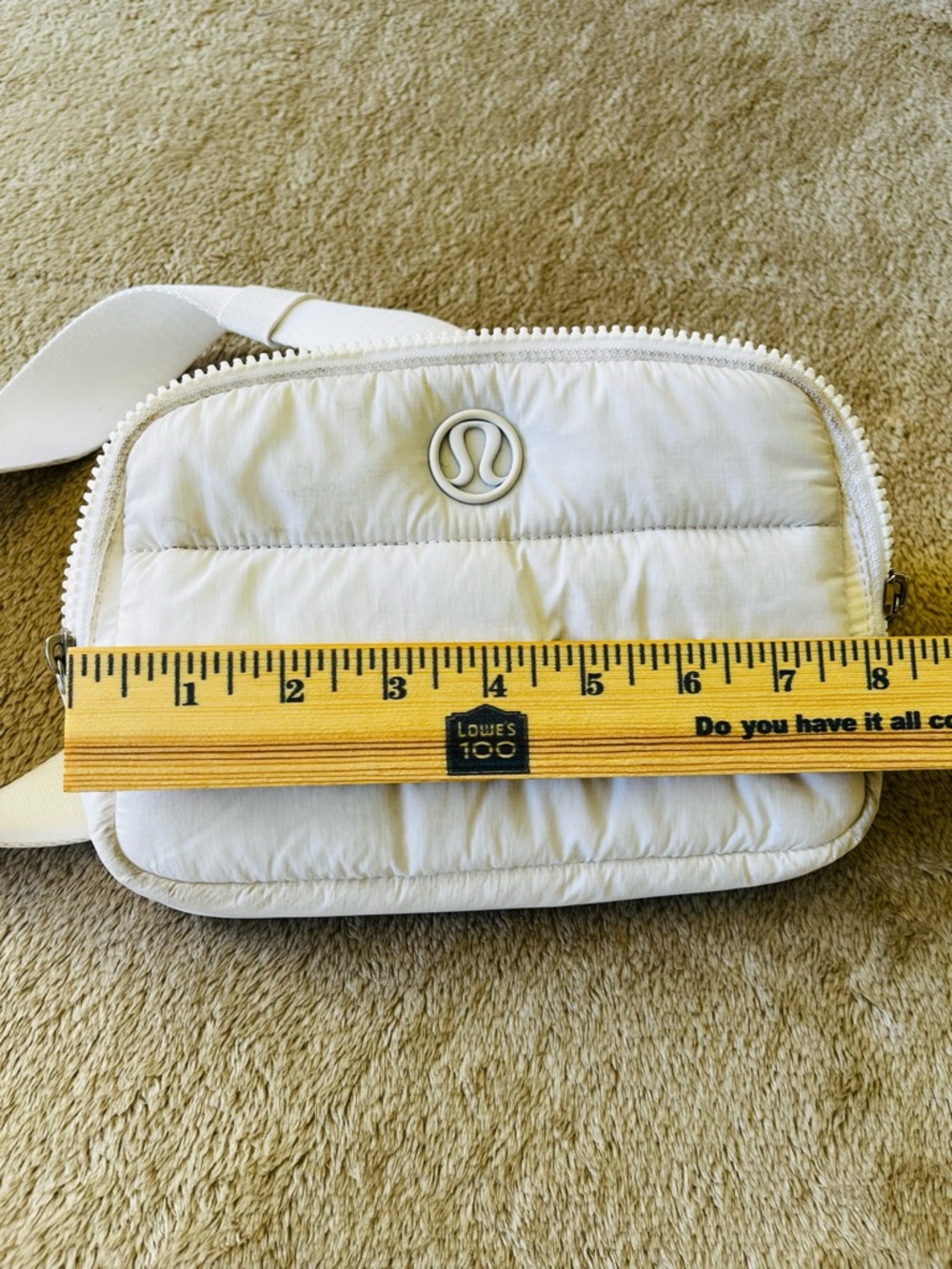 lululemon White Everywhere Belt Bag Quilted Crossbody Pouch Silver - Picture 8 of 9
